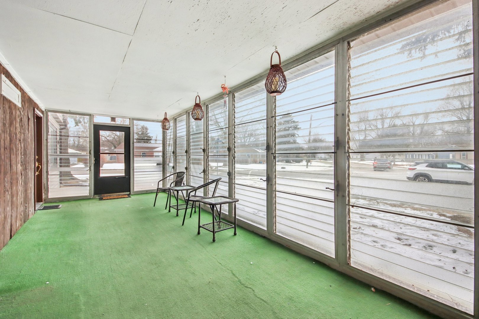 119 Fairway Road Carpentersville, IL 60110 - Photo 19 of 27