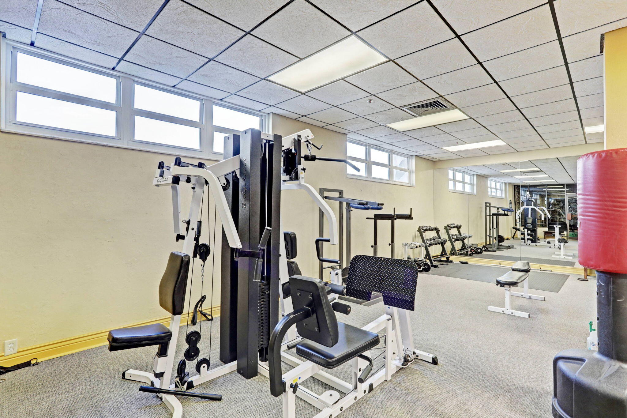 5440 North Ocean Drive, Unit 805 Singer Island, FL 33404 - Photo 42 of 56 a view of a room with gym equipment