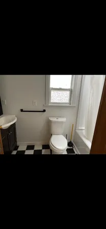 $73,000 | 631 Woodlawn Avenue, Owosso, MI 48867