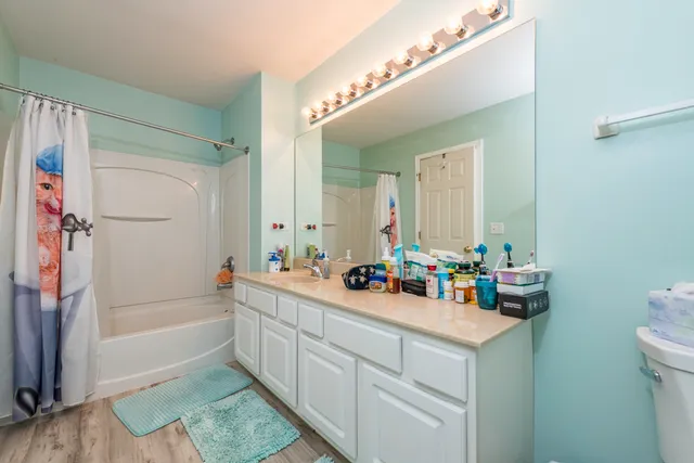 $399,000 | 39128 North Ogden Lane, Beach Park, IL 60083