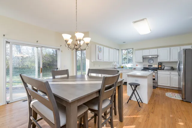 $399,000 | 39128 North Ogden Lane, Beach Park, IL 60083