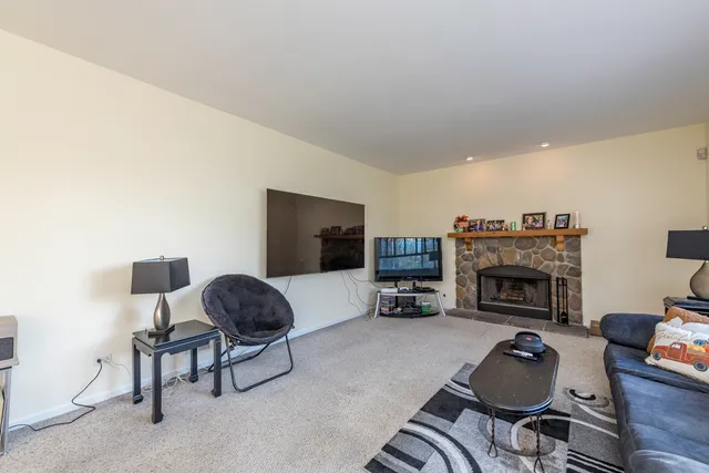 $399,000 | 39128 North Ogden Lane, Beach Park, IL 60083