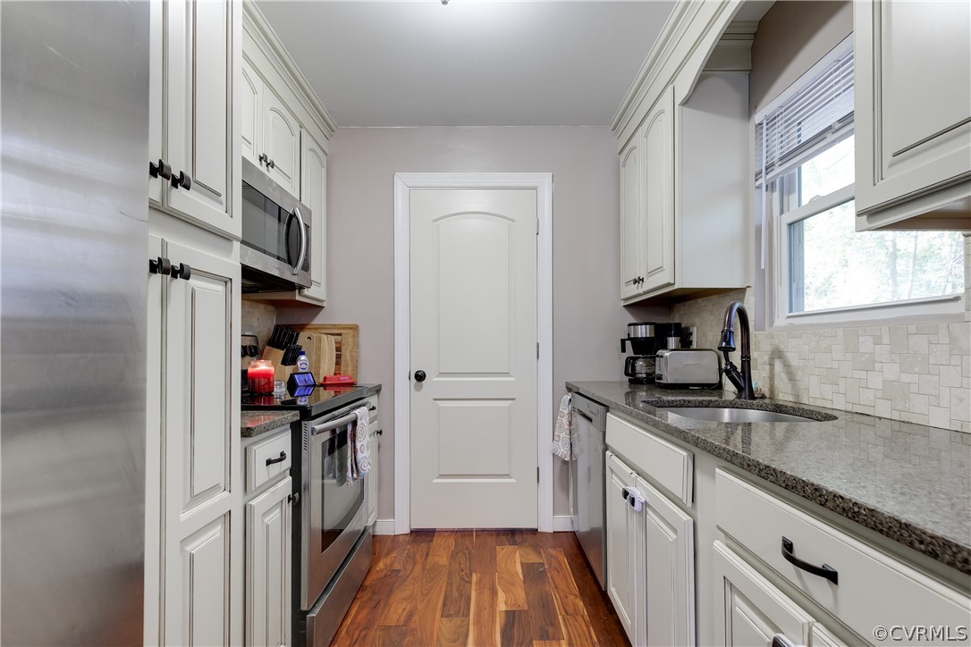 12610 Bundle Road Chesterfield, VA 23838 - Photo 8 of 26 Gallery Image 8