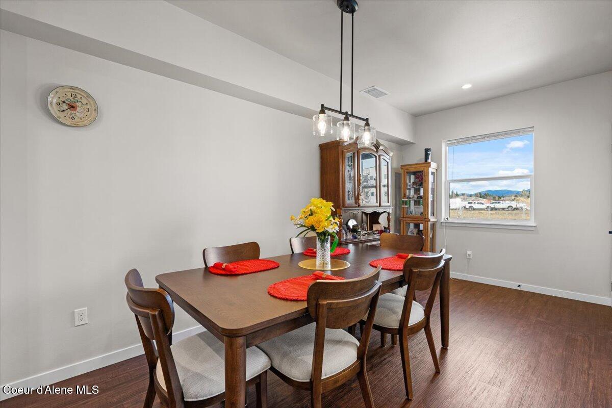 1090 East 4th Avenue Post Falls, ID 83854 - Photo 15 of 43 15-Dining