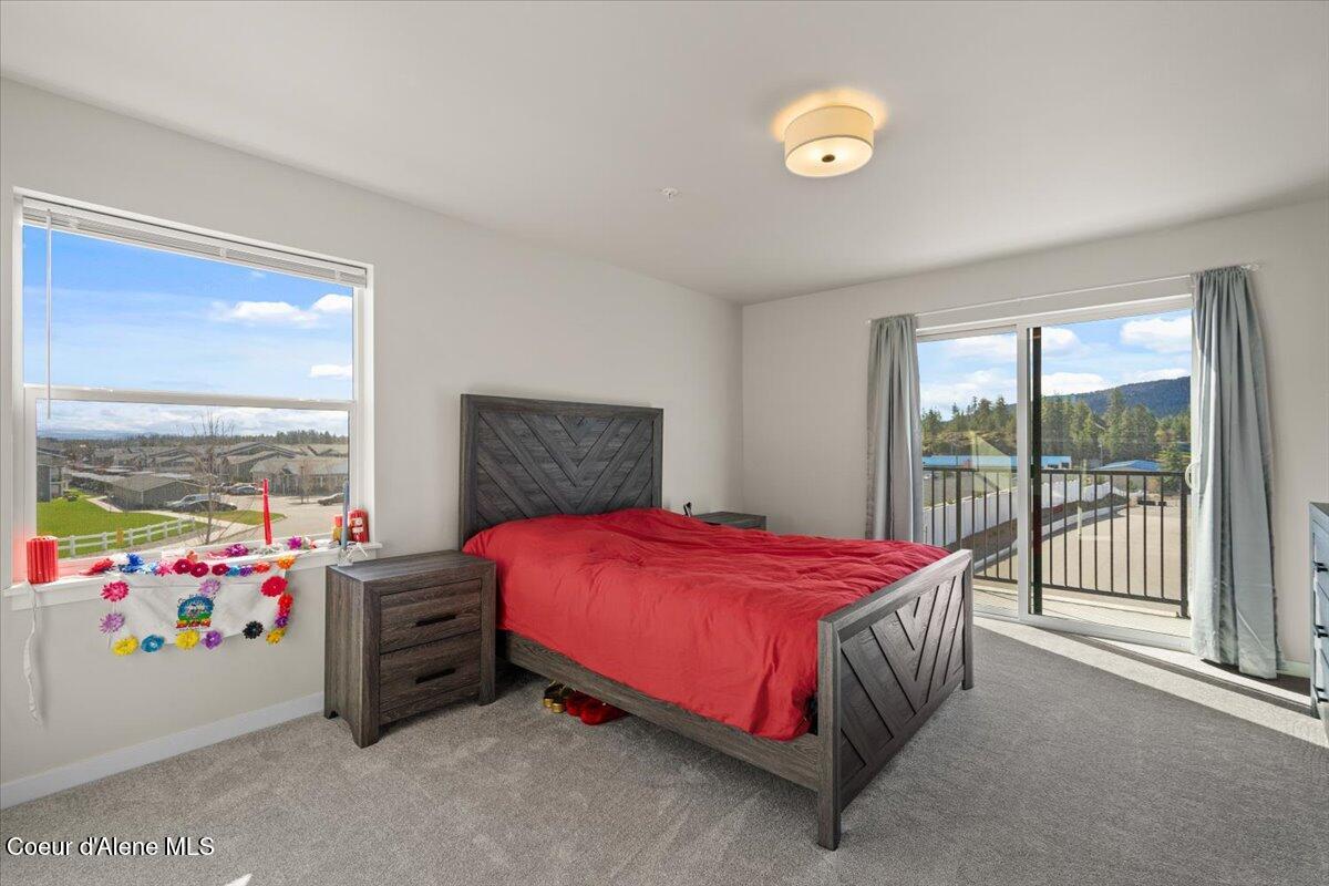 1090 East 4th Avenue Post Falls, ID 83854 - Photo 21 of 43 21-Primary bedroom