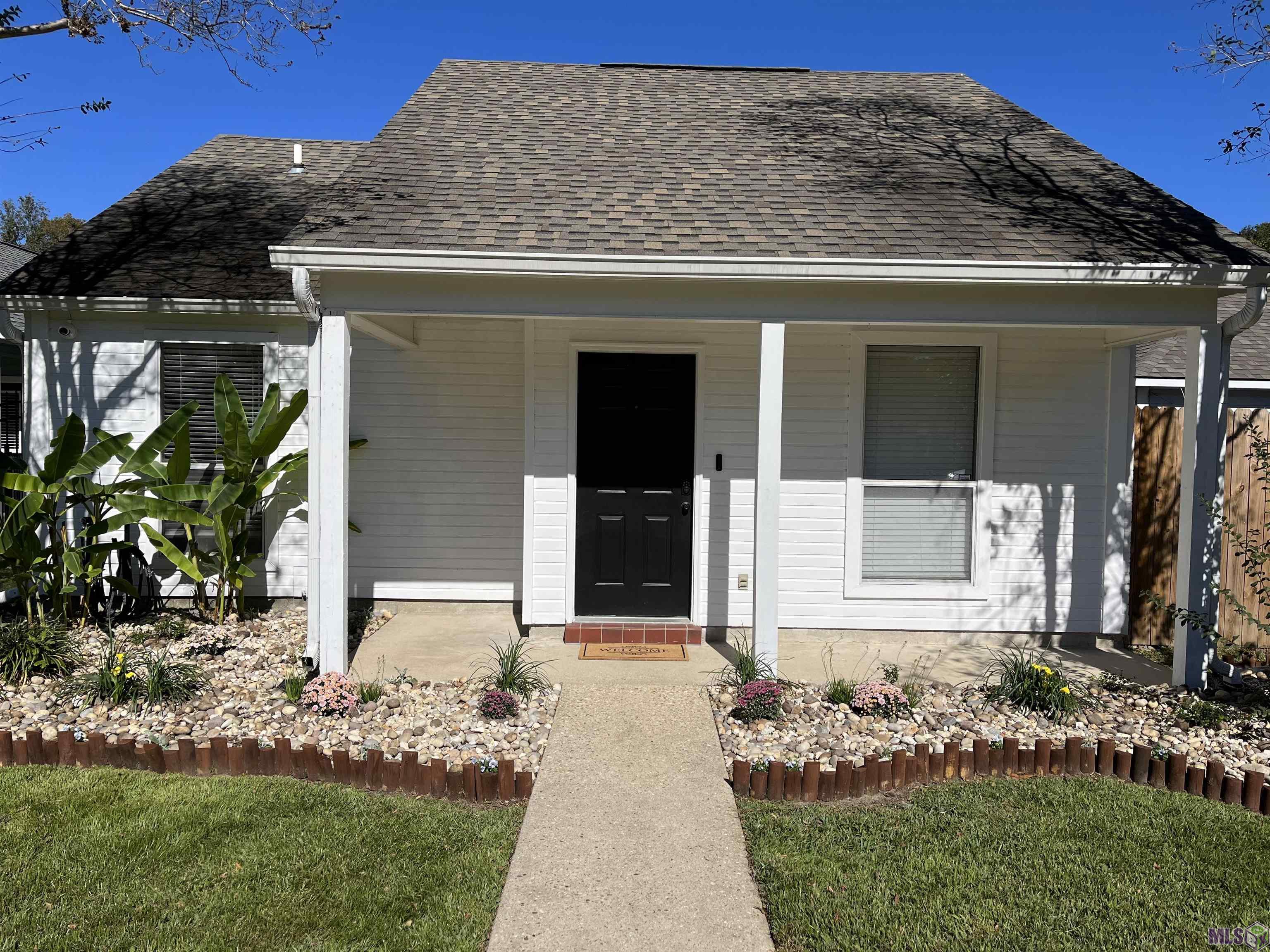 7855 Clover Ridge Avenue Baton Rouge, LA 70820 - Photo 1 of 7 Front