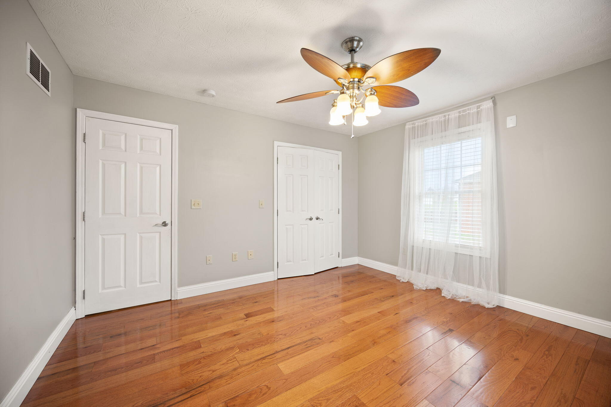 1459 Kit Cowan Road Somerset, KY 42501 - Photo 31 of 62 45-web-or-mls-413A9946