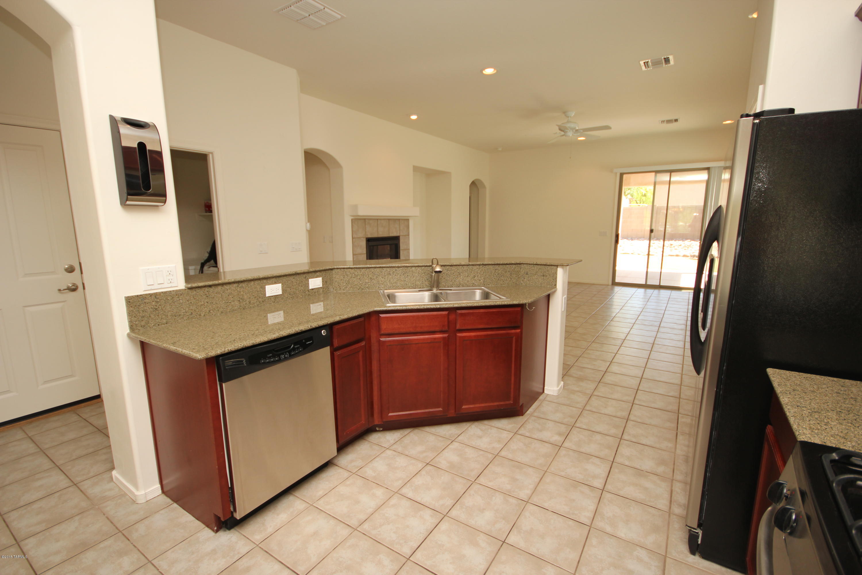 12874 Bloomington Loop Tucson, AZ 85755 - Photo 18 of 44