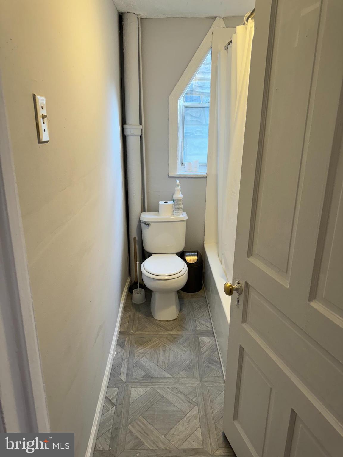 4720 Hawthorne Street Philadelphia, PA 19124 - Photo 10 of 13