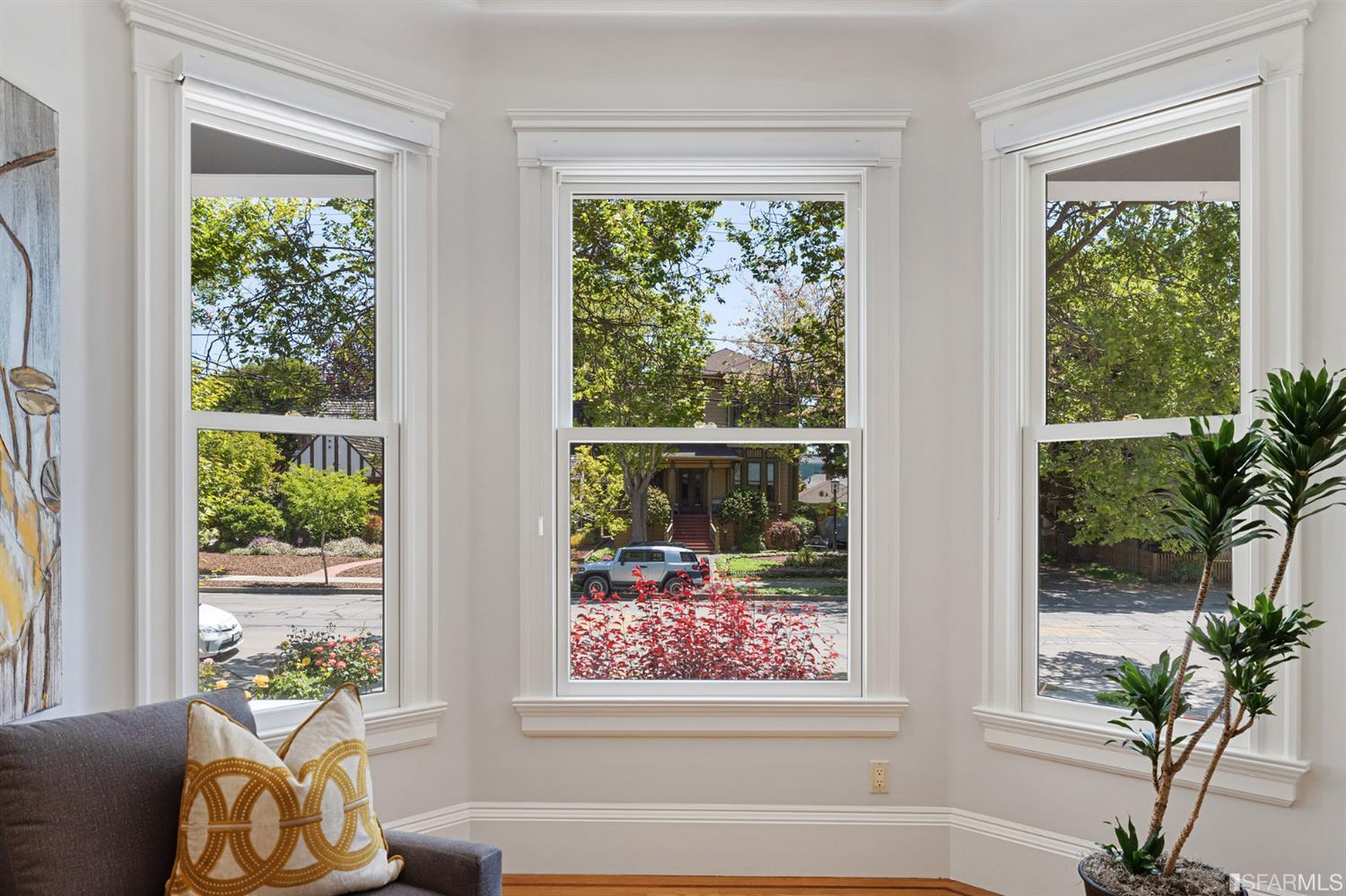 1011 Grand Street Alameda, CA 94501 - Photo 11 of 72