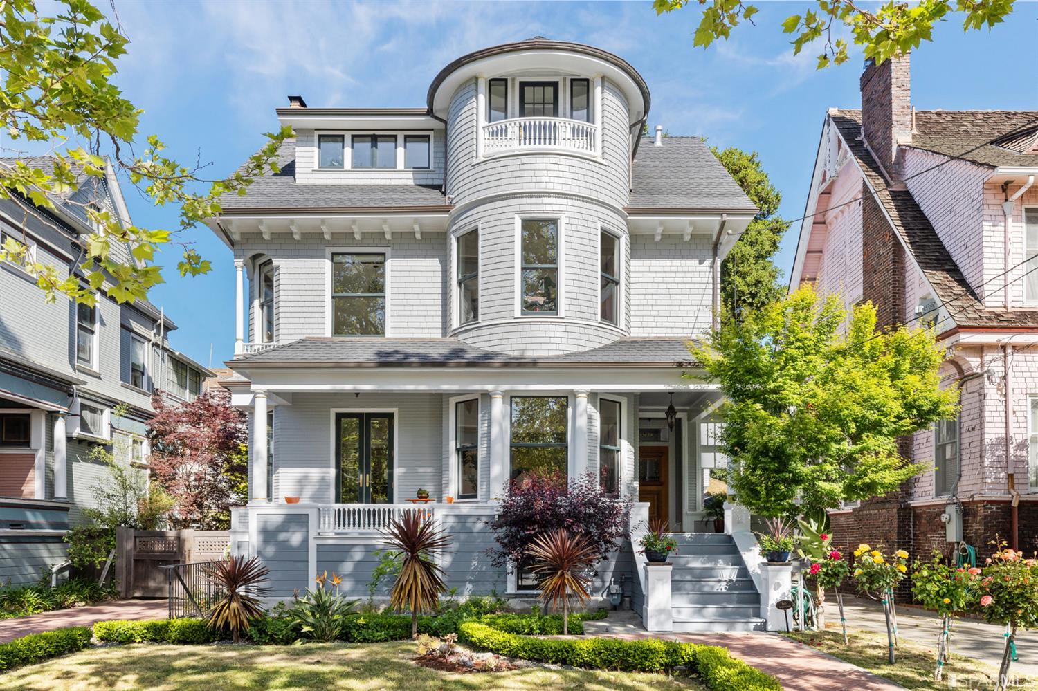 1011 Grand Street Alameda, CA 94501 - Photo 3 of 72