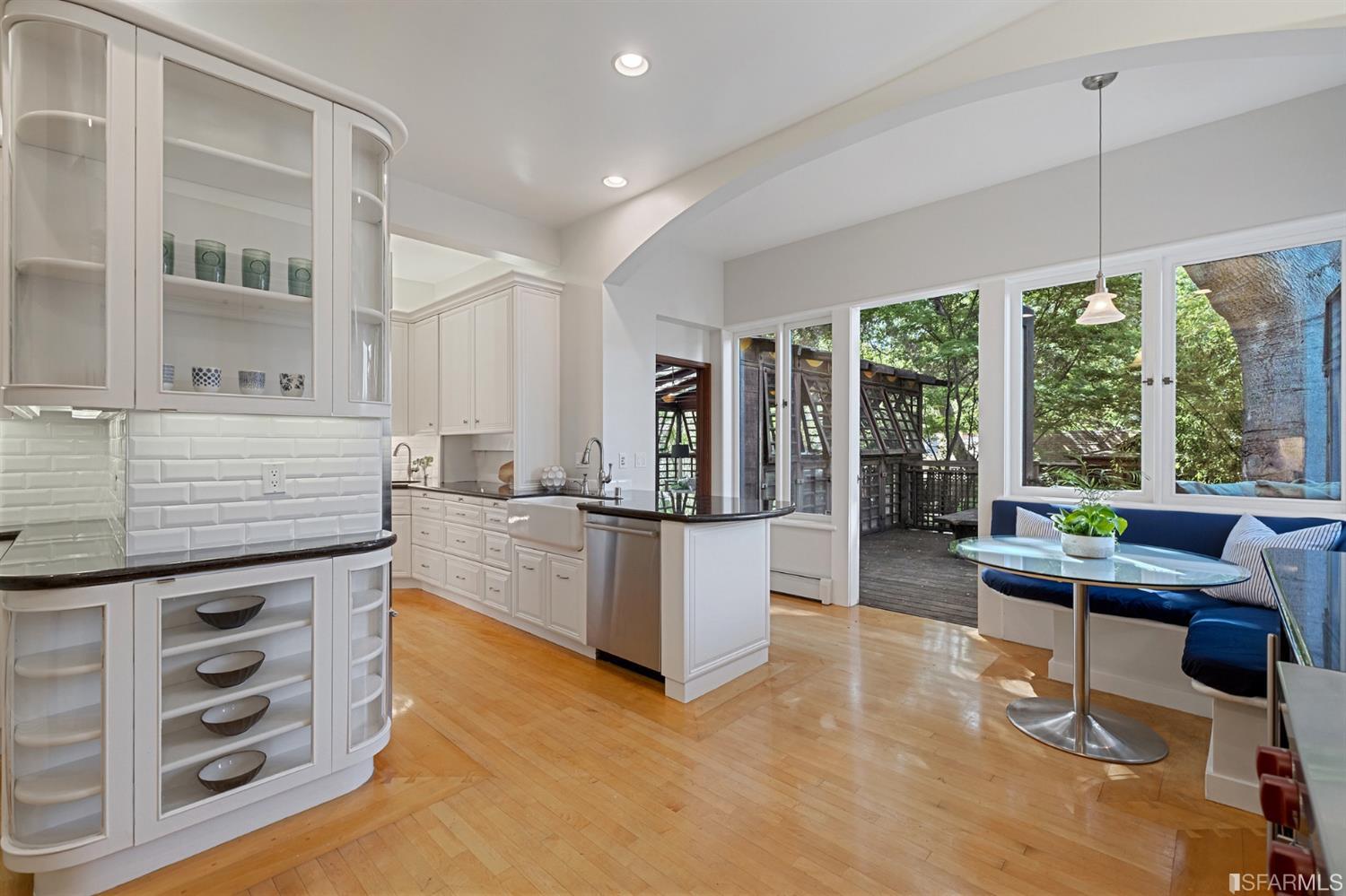 1011 Grand Street Alameda, CA 94501 - Photo 25 of 72