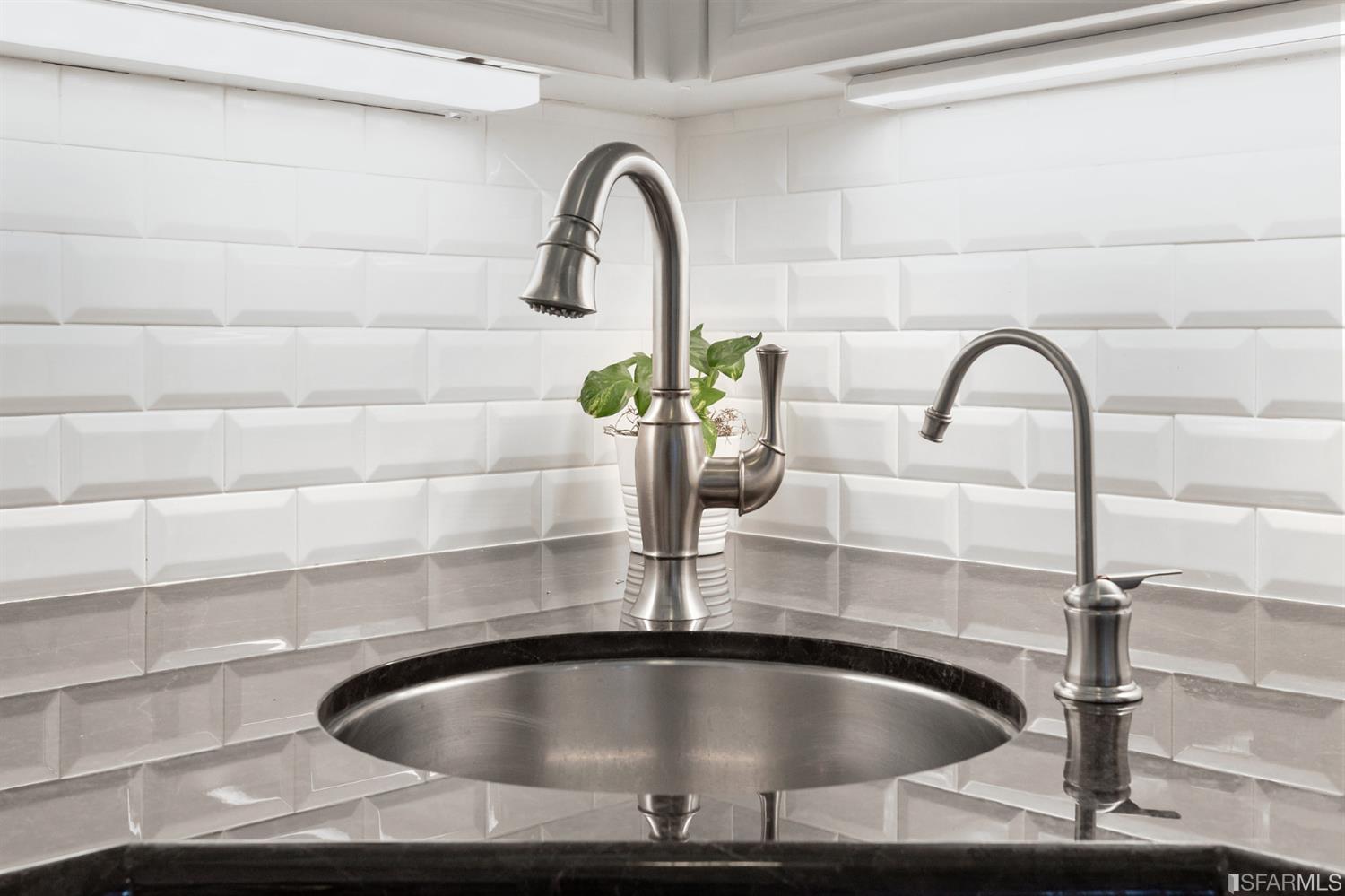 1011 Grand Street Alameda, CA 94501 - Photo 26 of 72