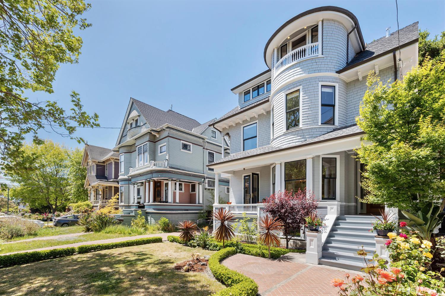 1011 Grand Street Alameda, CA 94501 - Photo 4 of 72