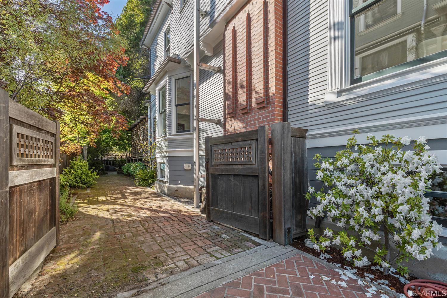 1011 Grand Street Alameda, CA 94501 - Photo 65 of 72