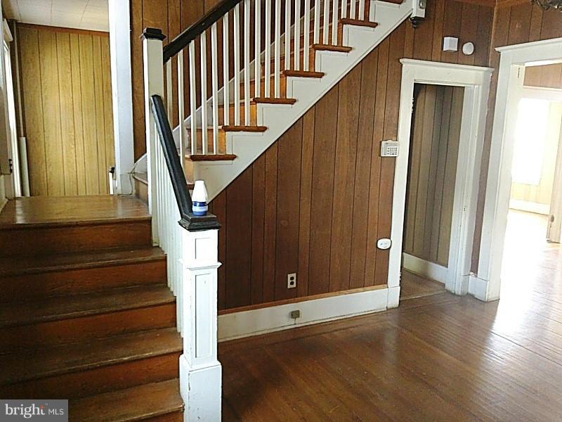 3403 Grantley Road Baltimore, MD 21215 - Photo 6 of 28 View