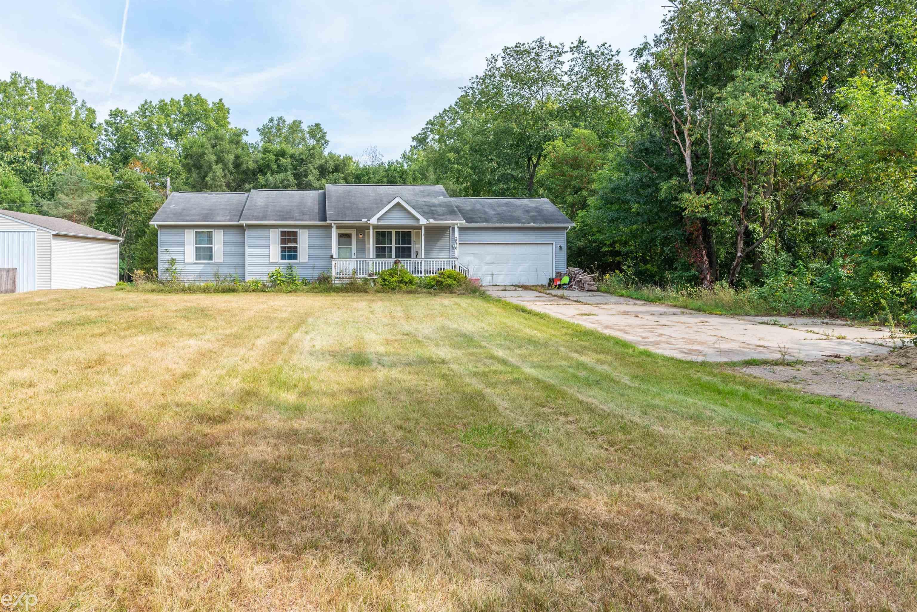2070 Indian Road Lapeer, MI 48446 - Photo 1 of 16 50090578.JPG