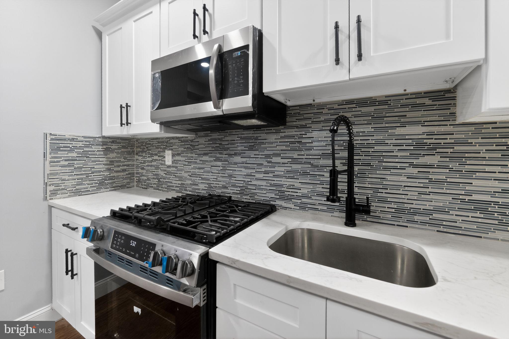 5018 Belair Road Baltimore, MD 21206 - Photo 14 of 32 kitchen