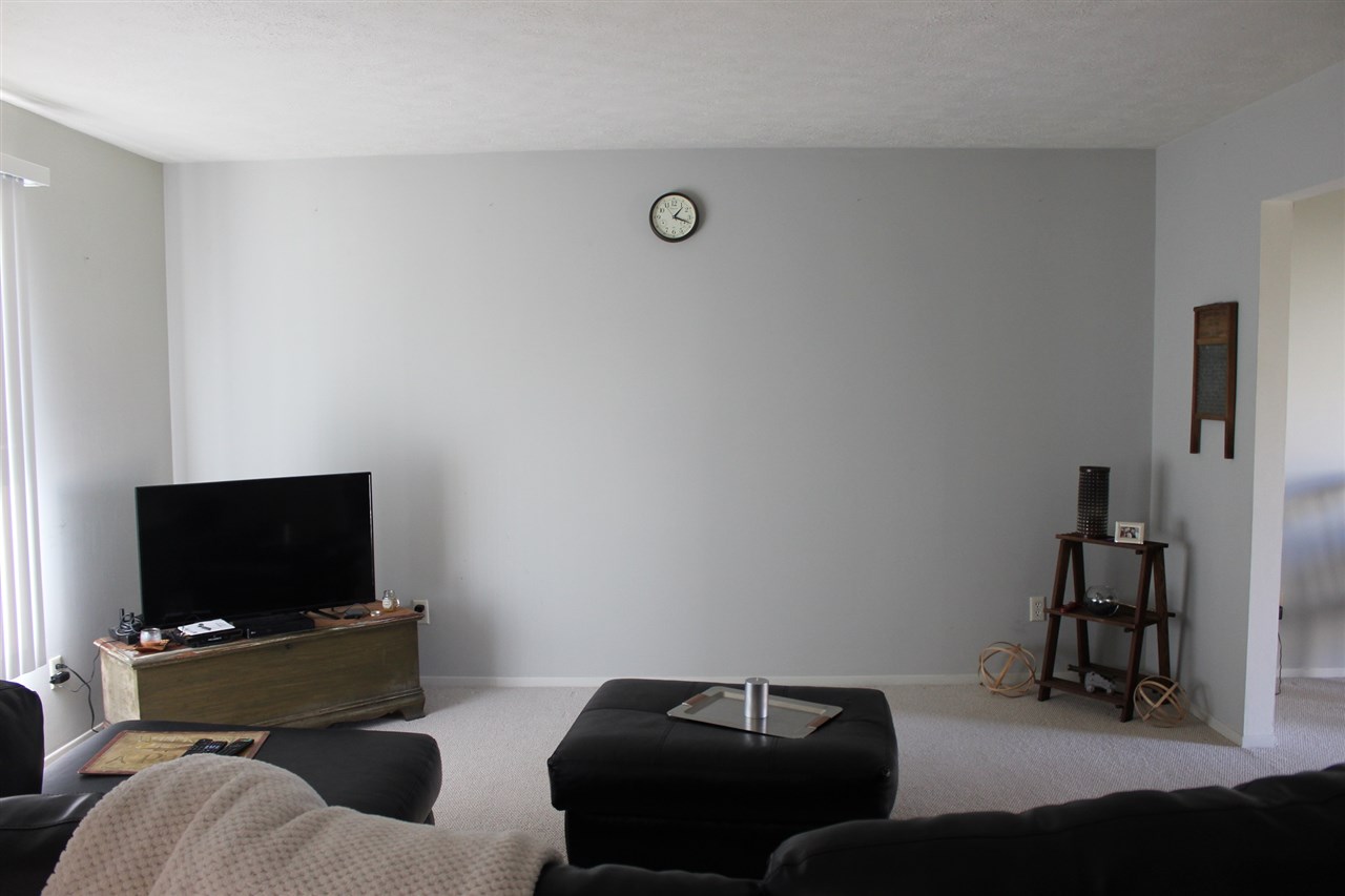 20561 Old Mill Road South Bend, IN 46637 - Photo 2 of 24 Gallery Image 2