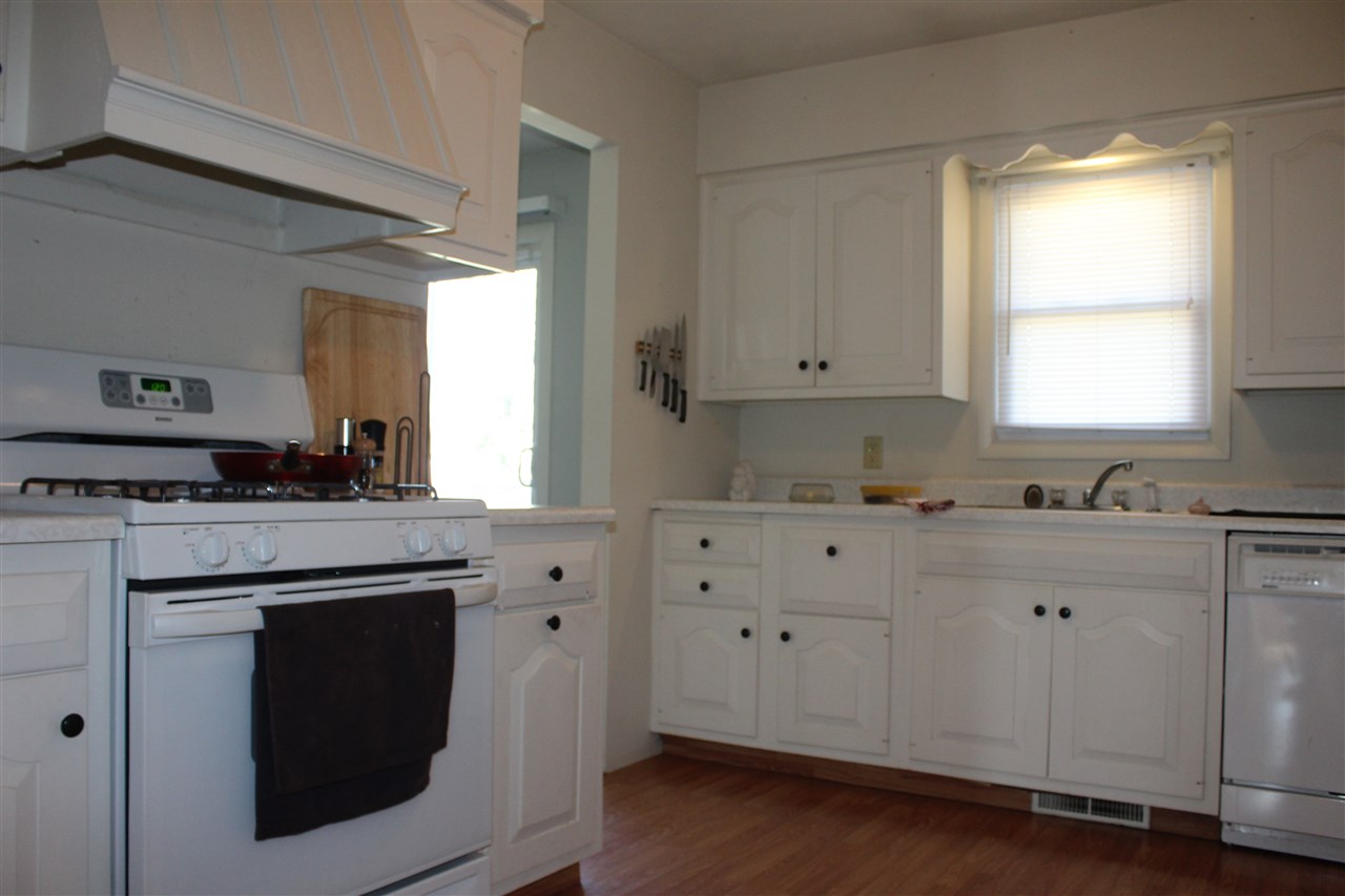 20561 Old Mill Road South Bend, IN 46637 - Photo 5 of 24 Gallery Image 5