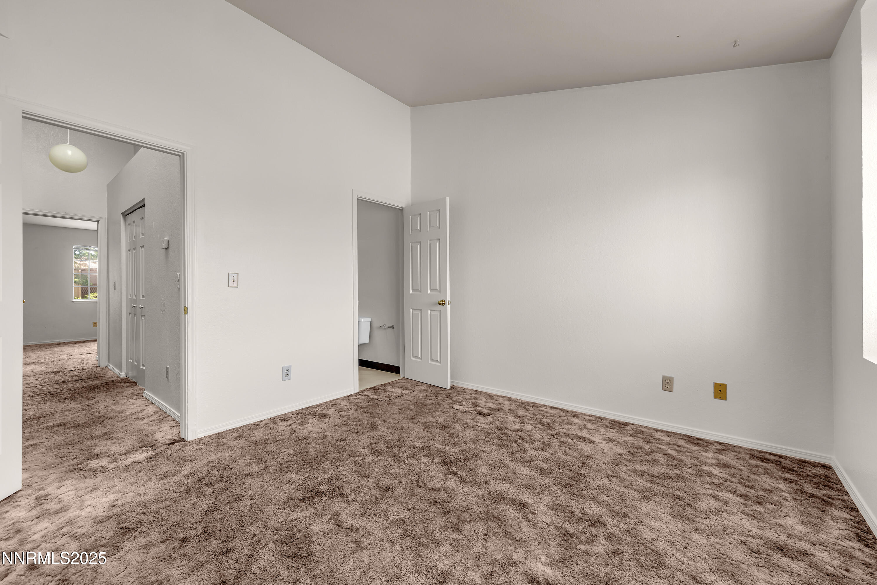2650 Plumas Street, Unit 11 Reno, NV 89509 - Photo 17 of 33