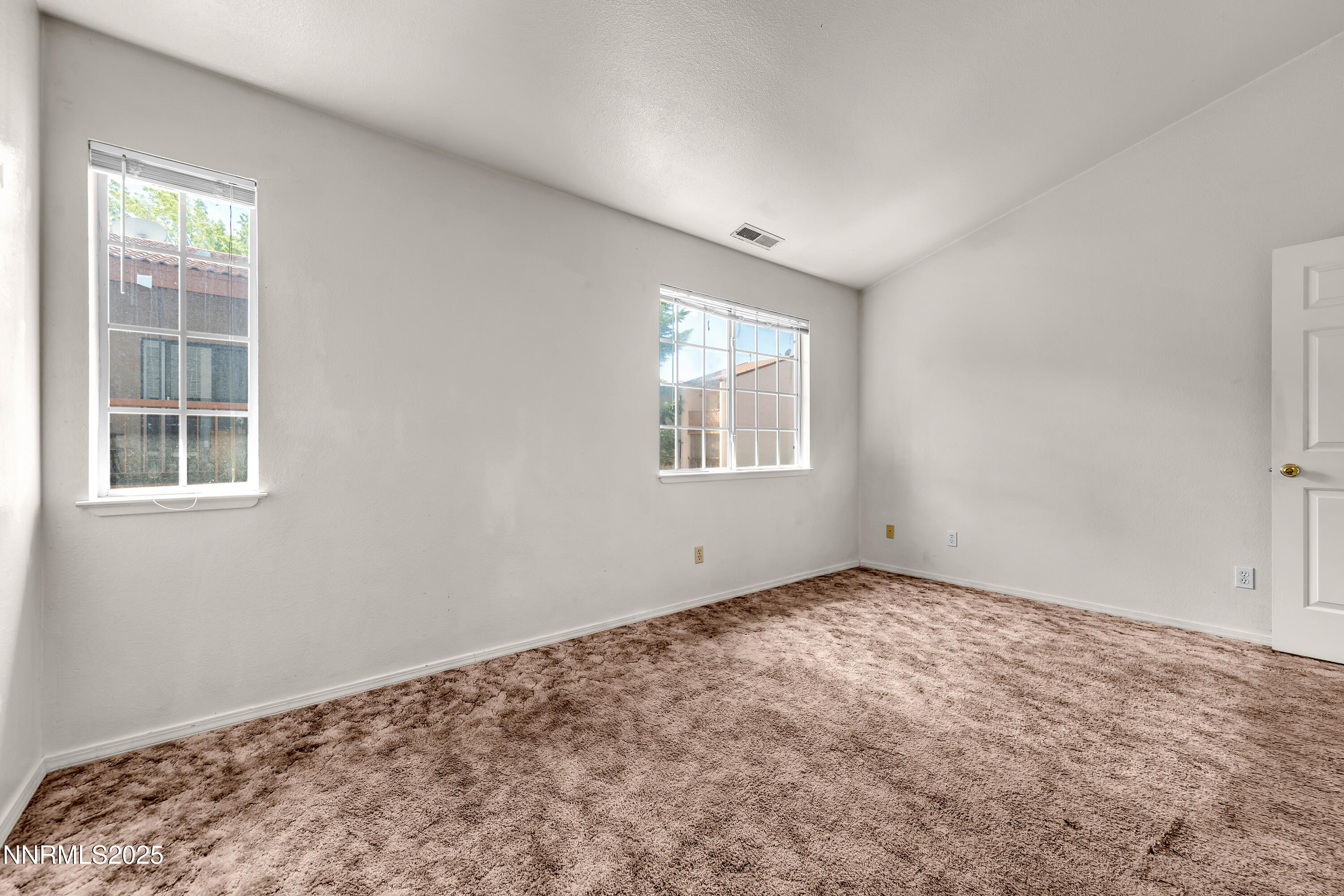 2650 Plumas Street, Unit 11 Reno, NV 89509 - Photo 21 of 33 a view of empty room with windows