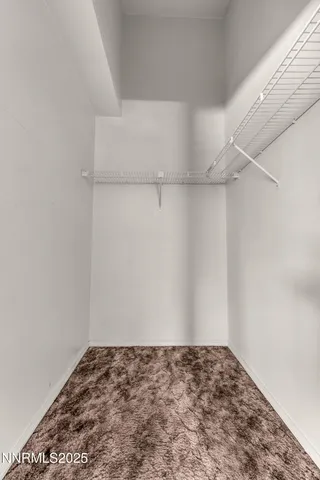 a view of utility room