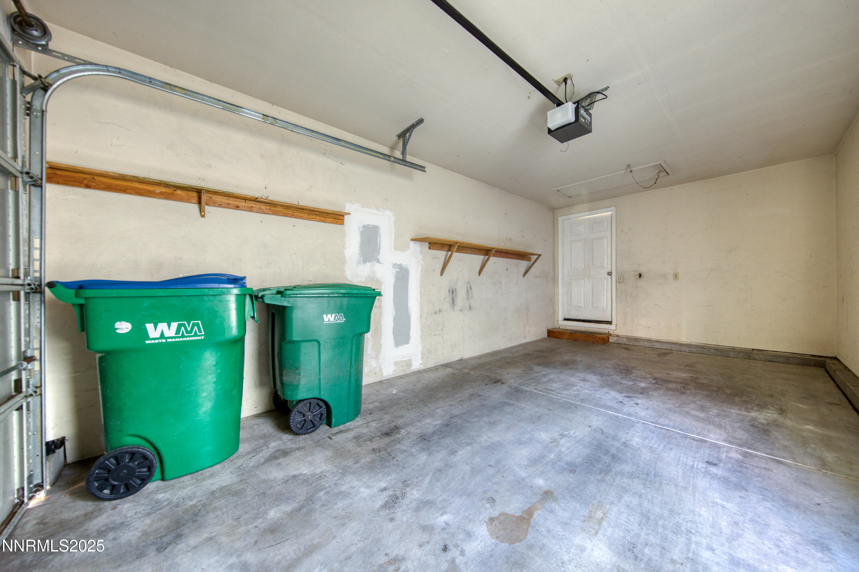 2650 Plumas Street, Unit 11 Reno, NV 89509 - Photo 33 of 33 a view of a garage