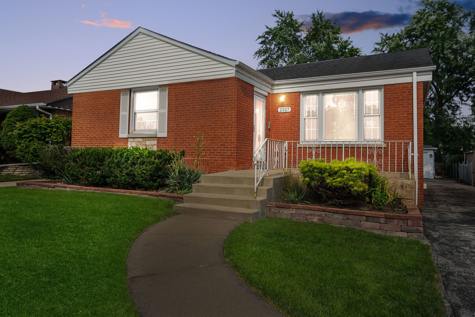 2327 5th Avenue North Riverside, IL 60546 - Photo 23 of 23 Gallery Image 23