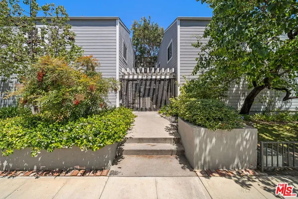 $4,500 | 4308 Alcove Avenue, Unit 106, Studio City, CA 91604