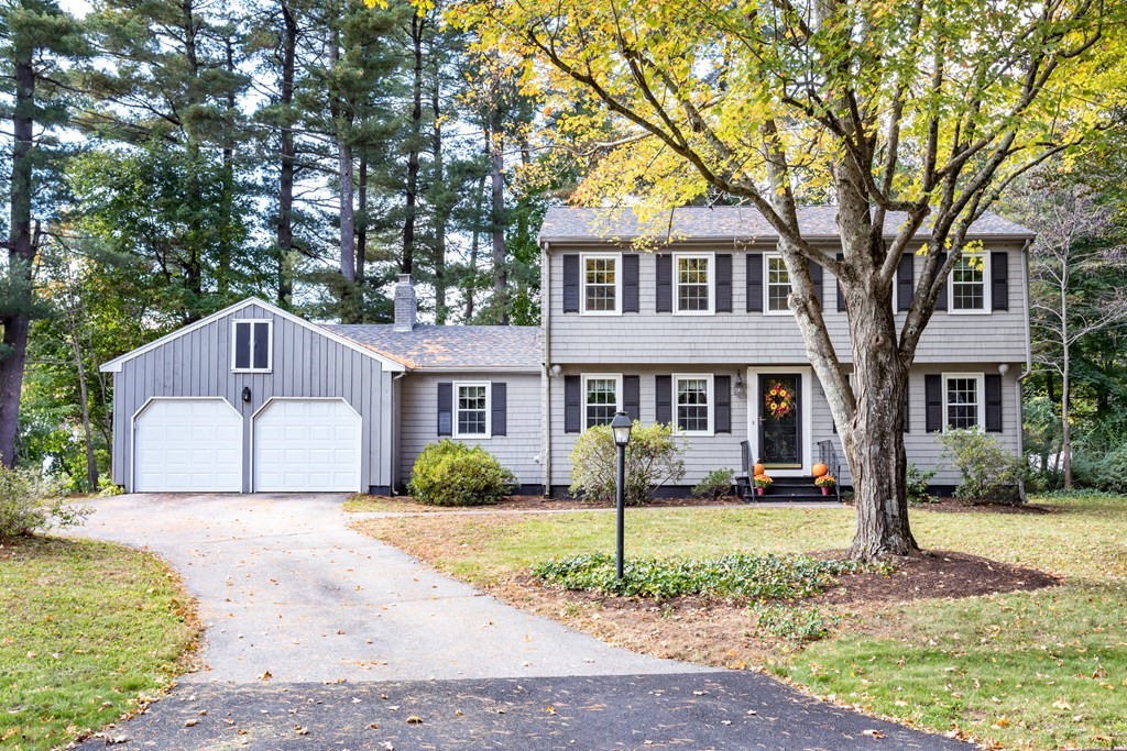 1 Warwick Road Franklin, MA 02038 - Photo 1 of 34 Gallery Image 1