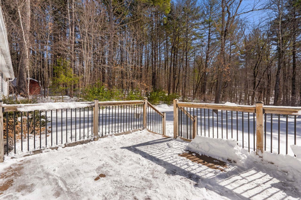 79 Gowing Road Hudson, NH 03051 - Photo 31 of 35