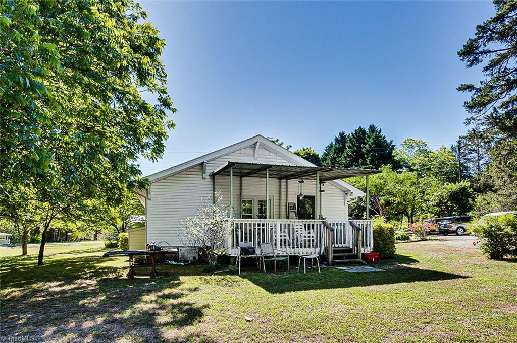 349 Ridge Road Seagrove, NC 27341 - Photo 6 of 50