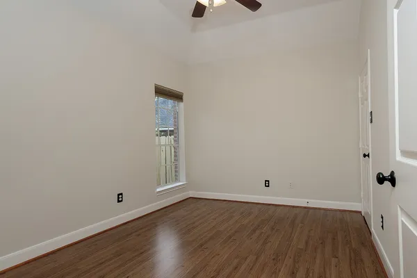 $4,800 | 38 Eagle Mead Place, The Woodlands, TX 77382
