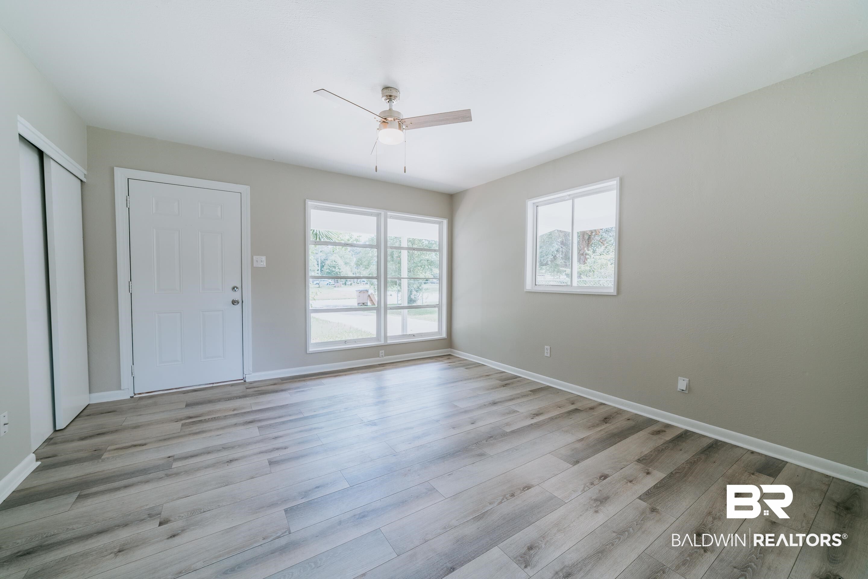 4151 Palmdale Drive Mobile, AL 36609 - Photo 4 of 21