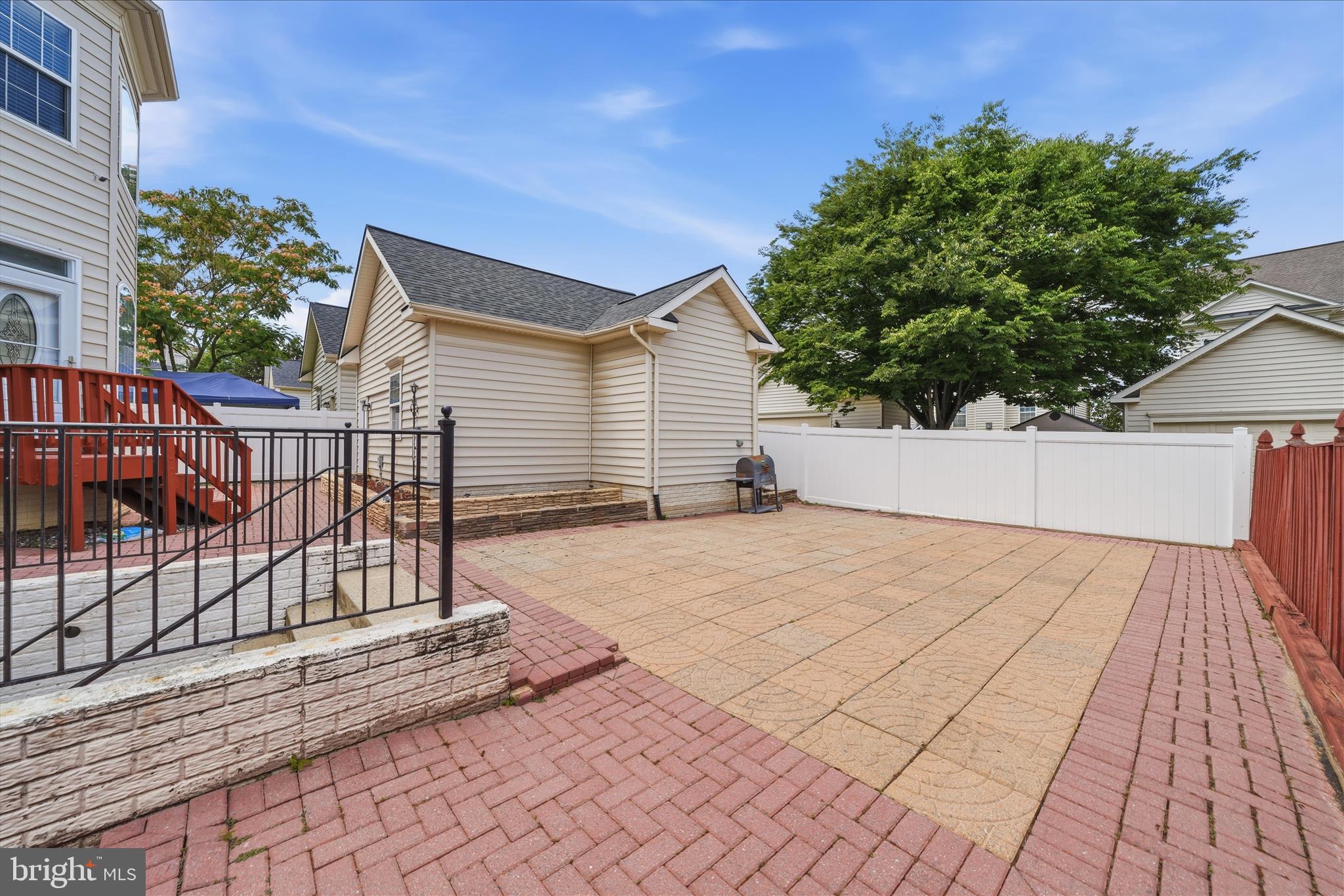23121 Frederick Road Clarksburg, MD 20871 - Photo 41 of 48 Exterior Back