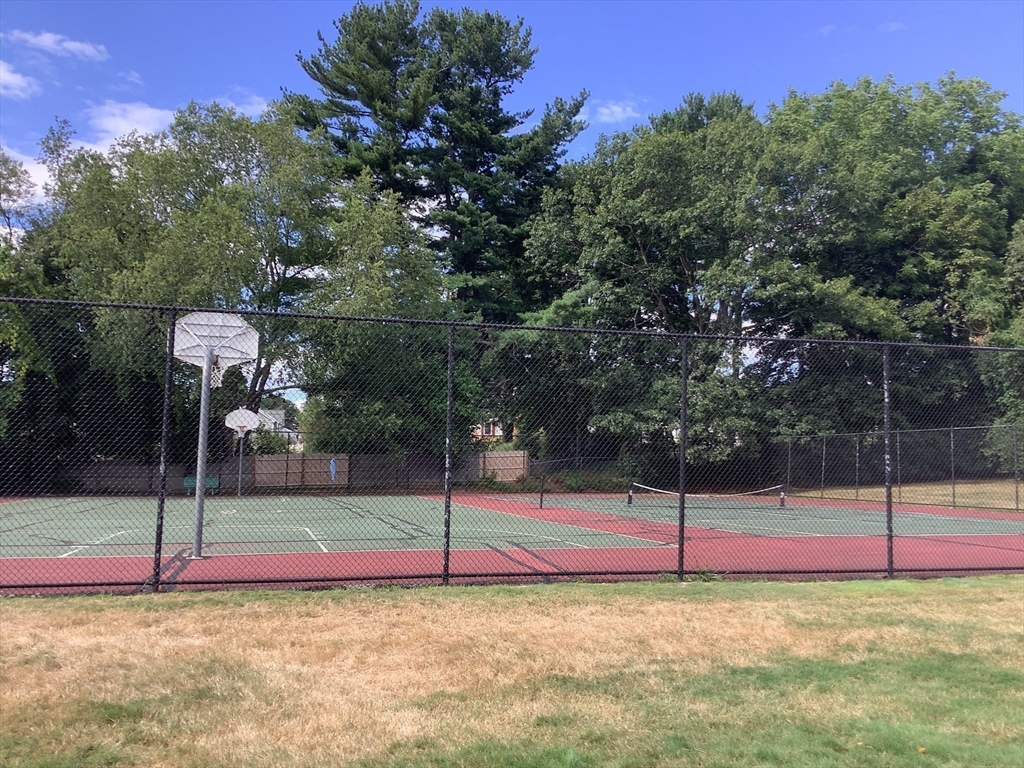 9 Walker Road, Unit 8 North Andover, MA 01845 - Photo 12 of 13 Gallery Image 12