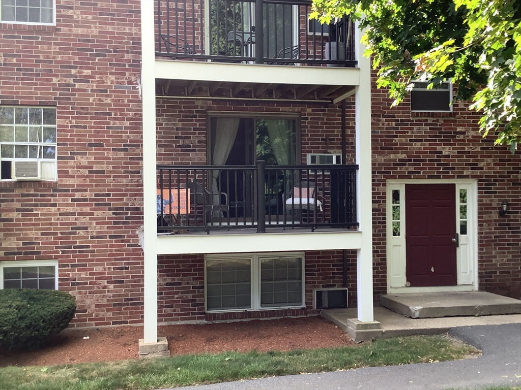 9 Walker Road, Unit 8 North Andover, MA 01845 - Photo 13 of 13 Gallery Image 13
