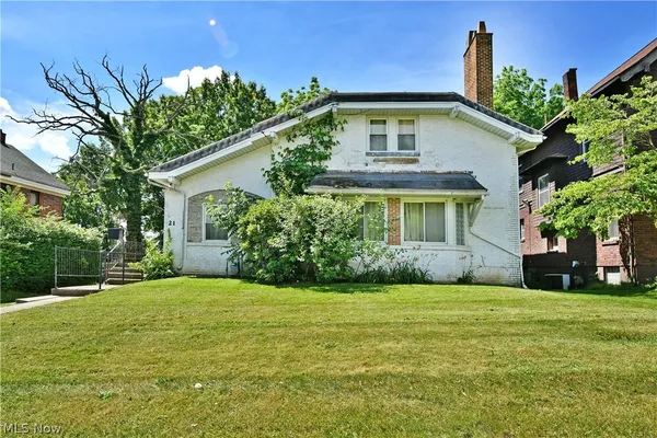 $175,000 | 21 Indiana Avenue, Youngstown, OH 44505