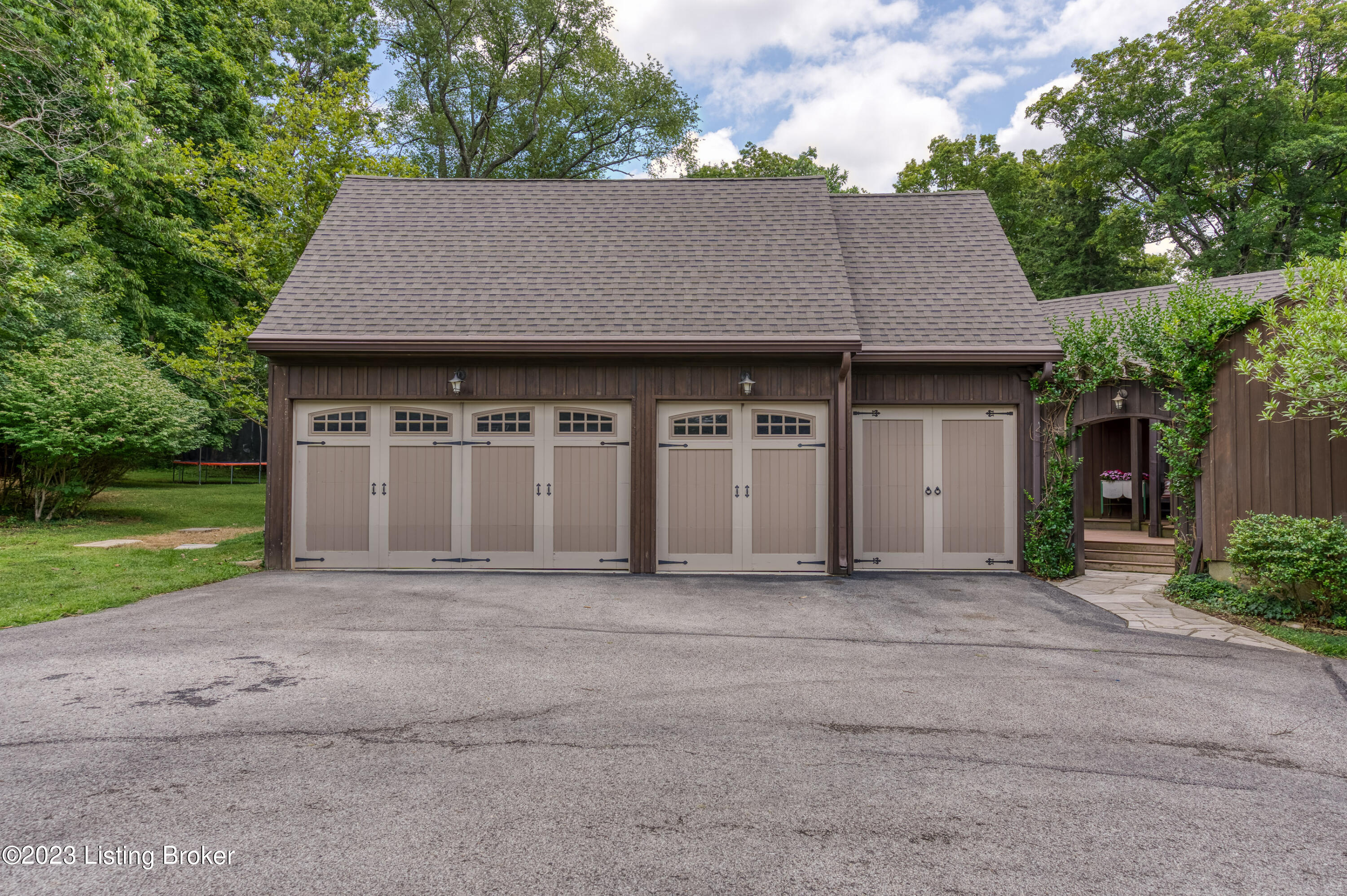 1603 Glenbrook Road Anchorage, KY 40223 - Photo 53 of 71 074 - 20230810-08916