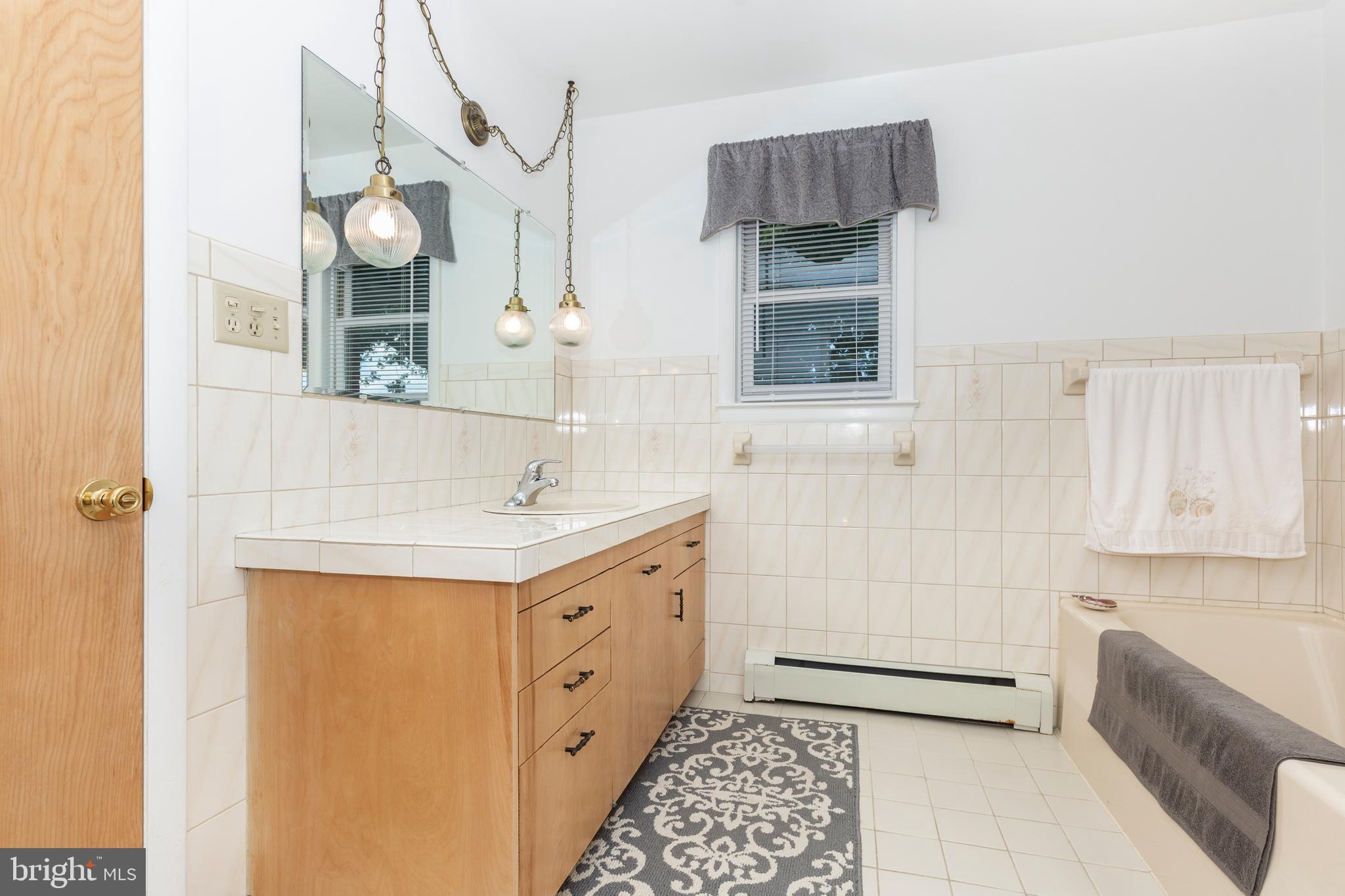 1722 Emory Road Reisterstown, MD 21136 - Photo 21 of 53 Primary Bath