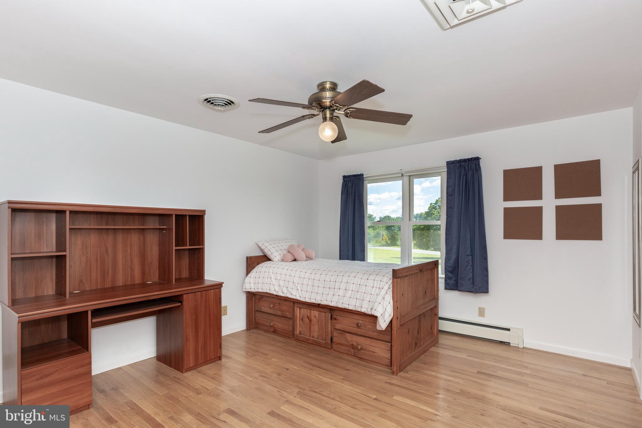 1722 Emory Road Reisterstown, MD 21136 - Photo 28 of 53 Great bedroom sizes