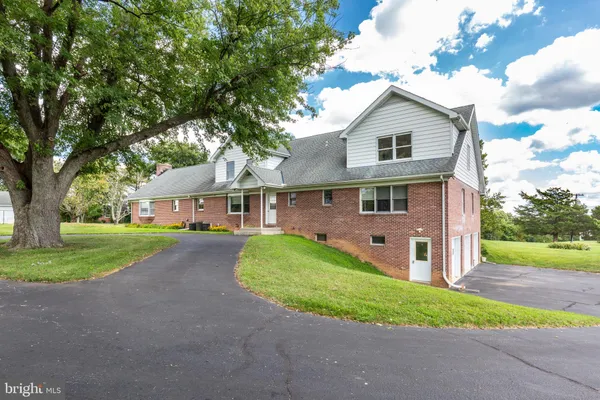 $719,900 | 1722 Emory Road, Reisterstown, MD 21136