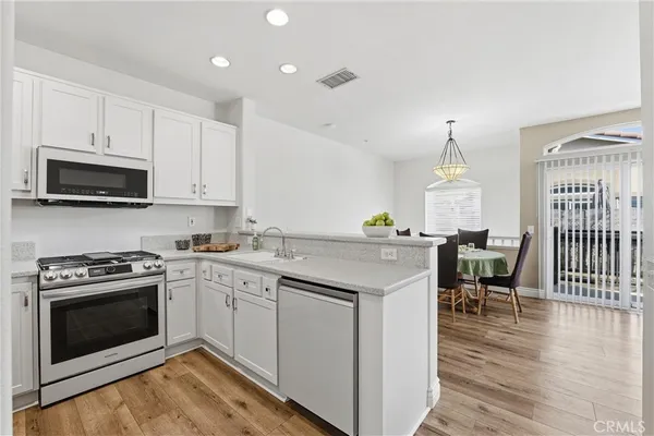 $697,000 | 27 Vía Barcelona, Rancho Santa Margarita, CA 92688