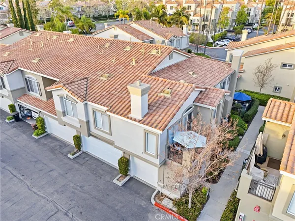 $697,000 | 27 Vía Barcelona, Rancho Santa Margarita, CA 92688
