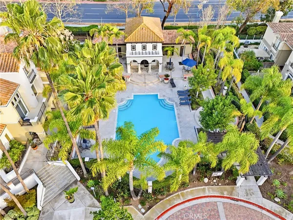 $697,000 | 27 Vía Barcelona, Rancho Santa Margarita, CA 92688