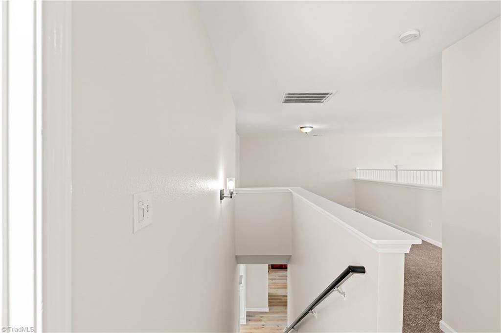 818 Hedgepath Terrace High Point, NC 27265 - Photo 30 of 47 Gallery Image 30