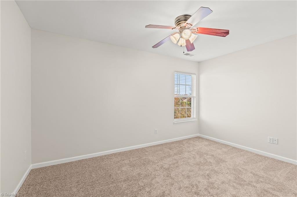 818 Hedgepath Terrace High Point, NC 27265 - Photo 35 of 47 Gallery Image 35