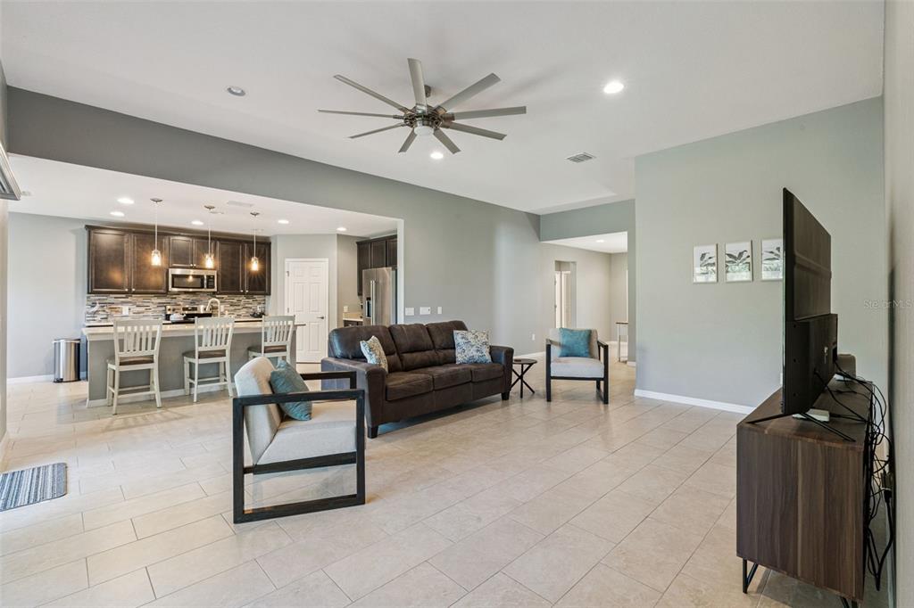 2780 Rialto Court Kissimmee, FL 34746 - Photo 9 of 84