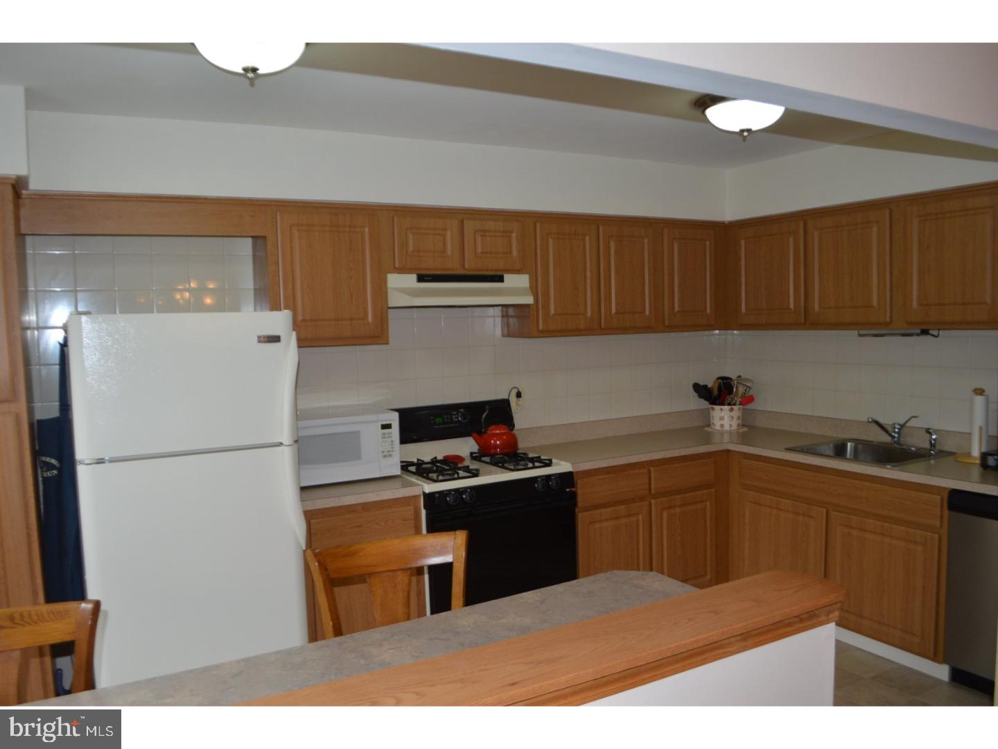 219 Wickley Road Philadelphia, PA 19154 - Photo 3 of 11 Gallery Image 3